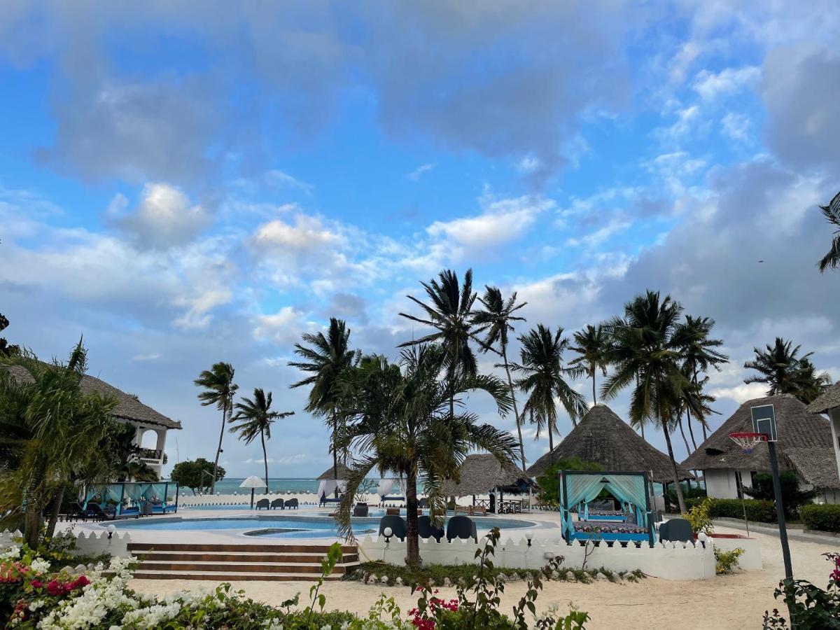 Five Palms Bwejuu Hotel Buitenkant foto