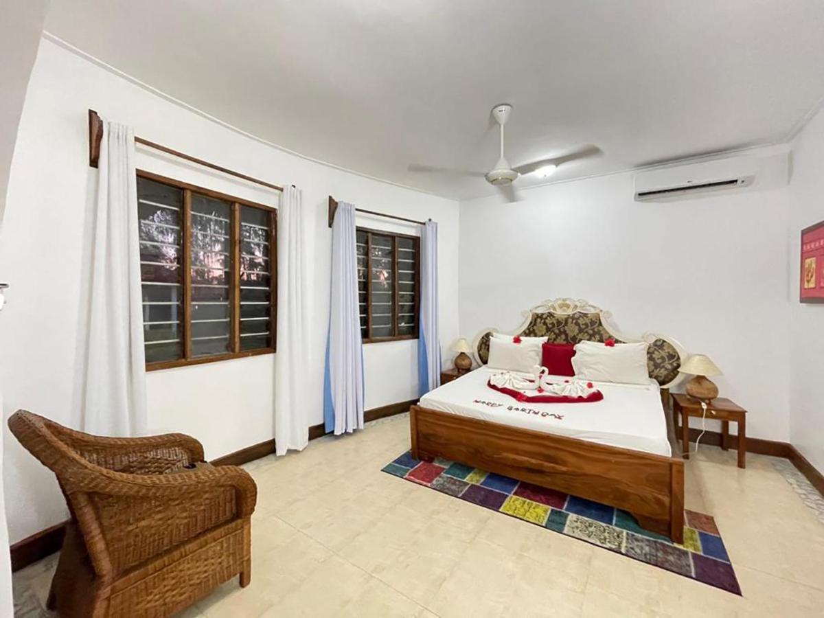 Five Palms Bwejuu Hotel Buitenkant foto