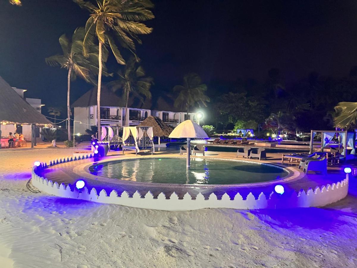 Five Palms Bwejuu Hotel Buitenkant foto