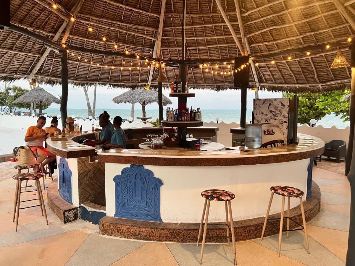 Five Palms Bwejuu Hotel Buitenkant foto